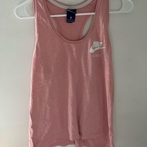 2 for 24$ NEVER WORN. Nike tank tops